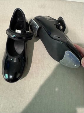 Girls Freestyle by Danskin Black Patent Tap Shoes Size 13